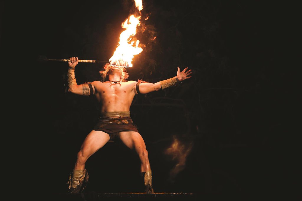 Amenities fairmont luau